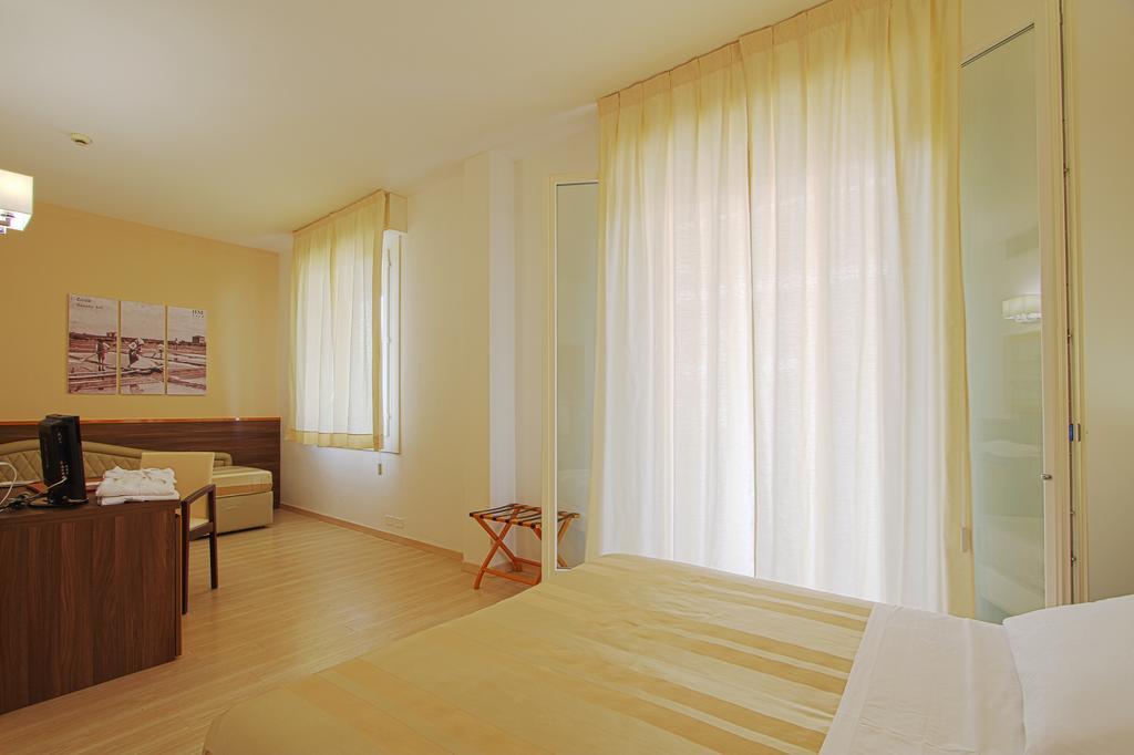 מילאנו מריטימה Hotel Michelangelo מראה חיצוני תמונה