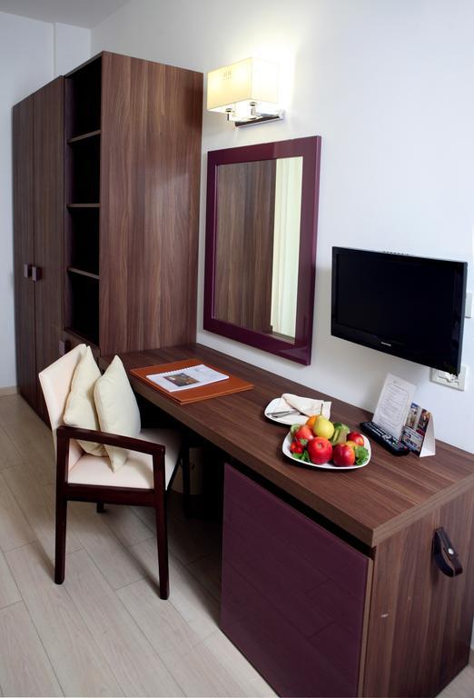 מילאנו מריטימה Hotel Michelangelo מראה חיצוני תמונה