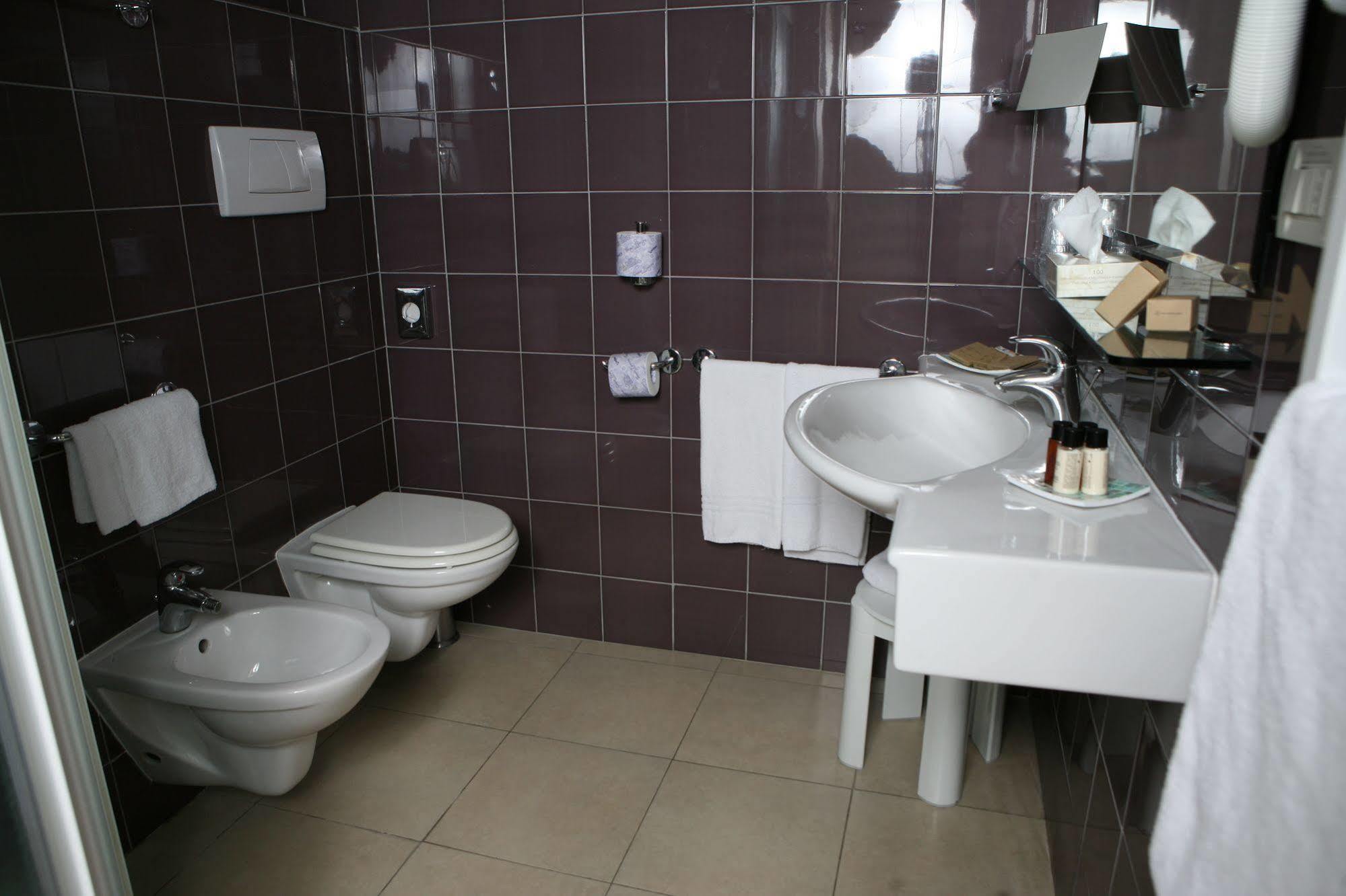 מילאנו מריטימה Hotel Michelangelo מראה חיצוני תמונה