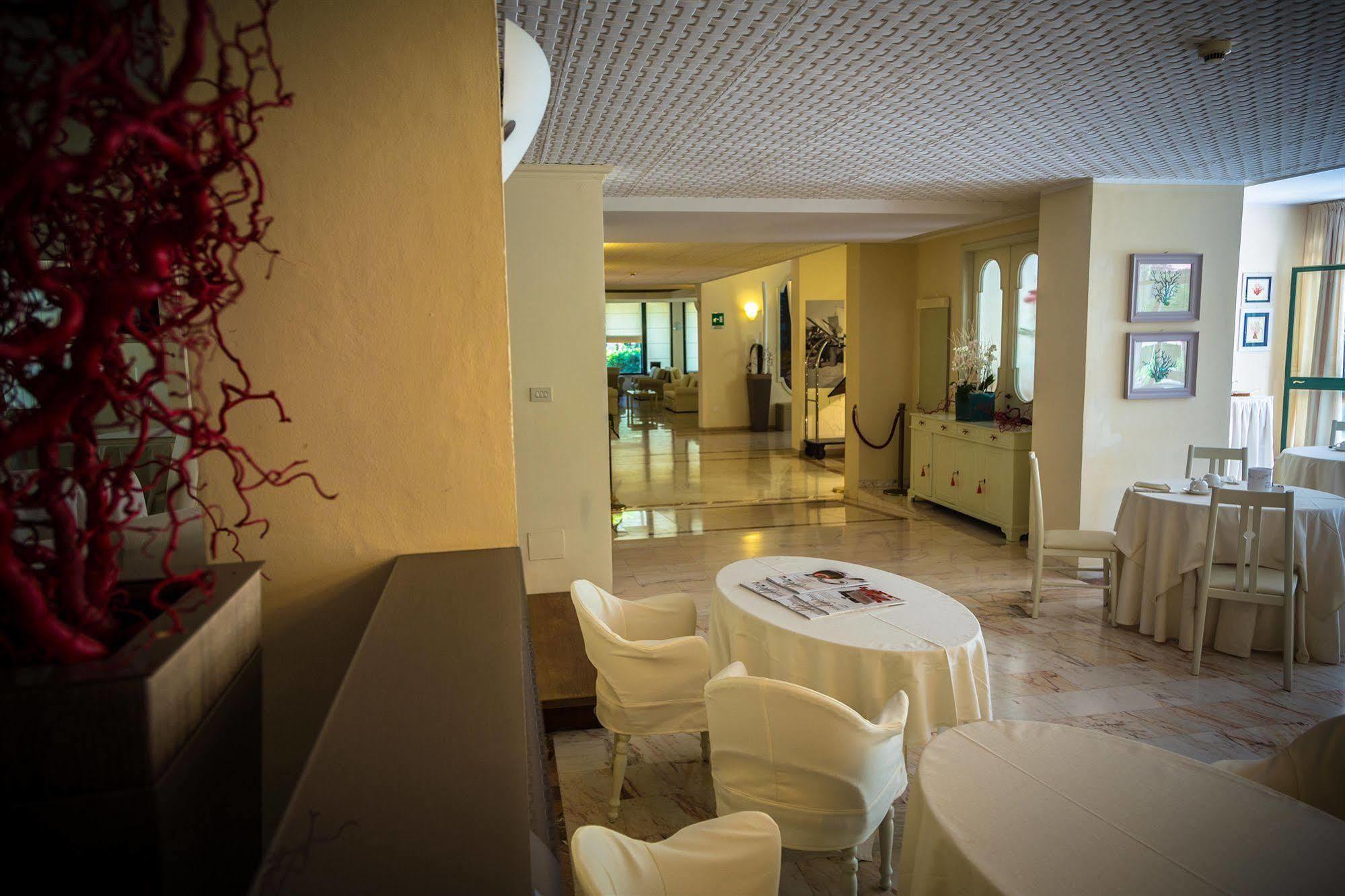 מילאנו מריטימה Hotel Michelangelo מראה חיצוני תמונה