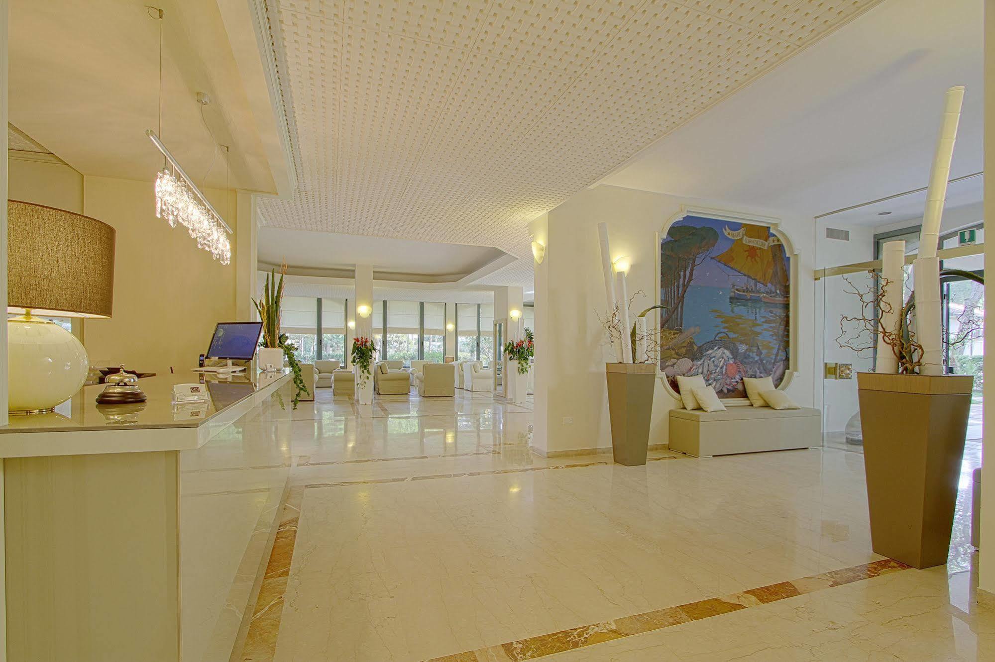 מילאנו מריטימה Hotel Michelangelo מראה חיצוני תמונה