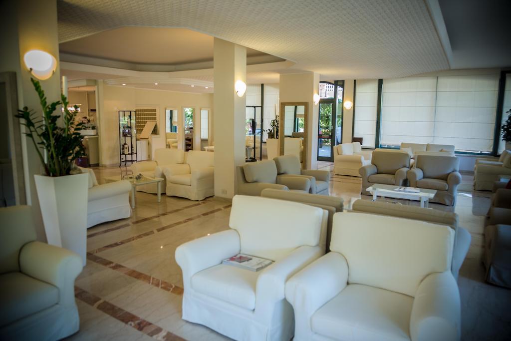 מילאנו מריטימה Hotel Michelangelo מראה חיצוני תמונה